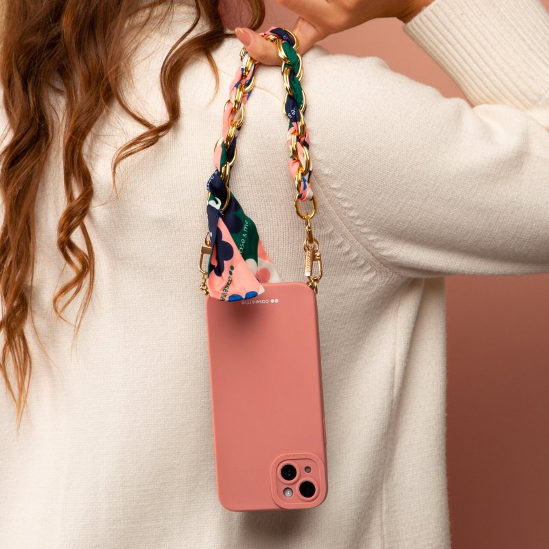 iPhone 14 Plus cover with wrist chain and foulard