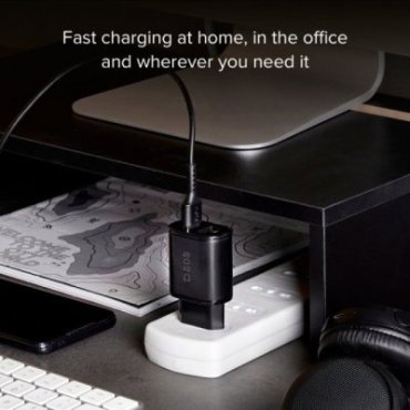 Fast Charge charger with two USB ports