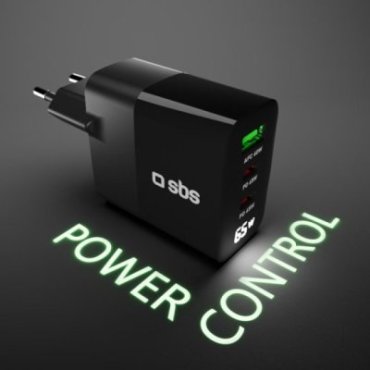 65W charger with LCD, 2 USB-C Power Delivery outputs and 1 USB-A Adaptive Fast Charge