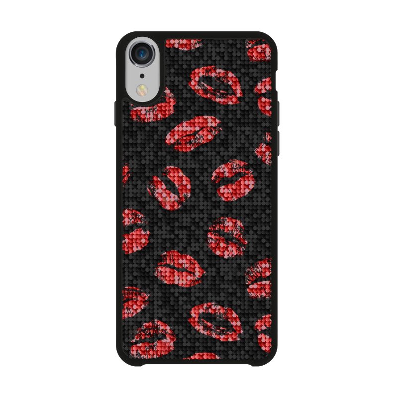 Jolie cover with XOXO theme for iPhone XR